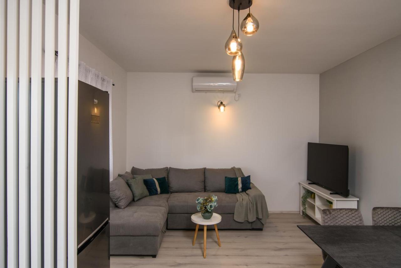 Luxury Apartment Hajdi Trogir Exteriör bild